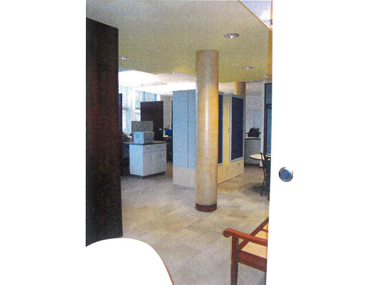 À LOUER : Bureaux de 130 m² en rez-de-chaussée au