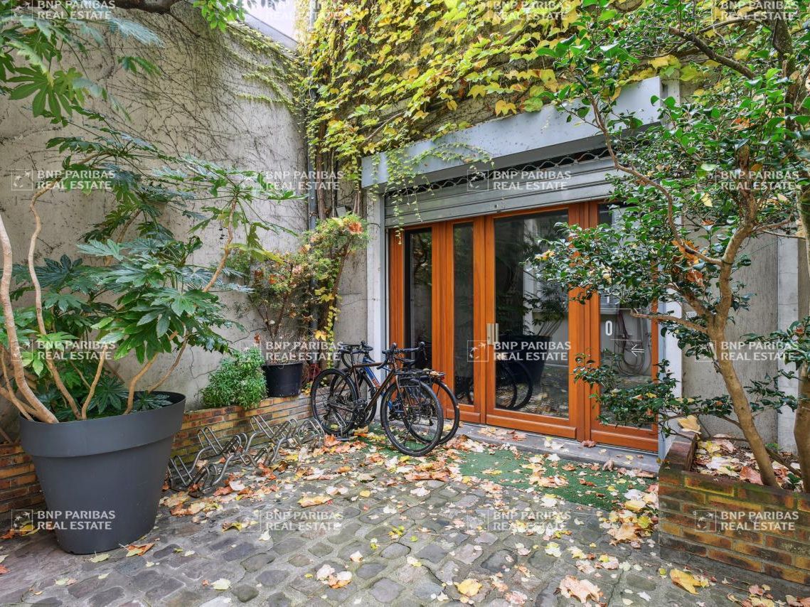 170 m² pour ce bureaux en location à Paris