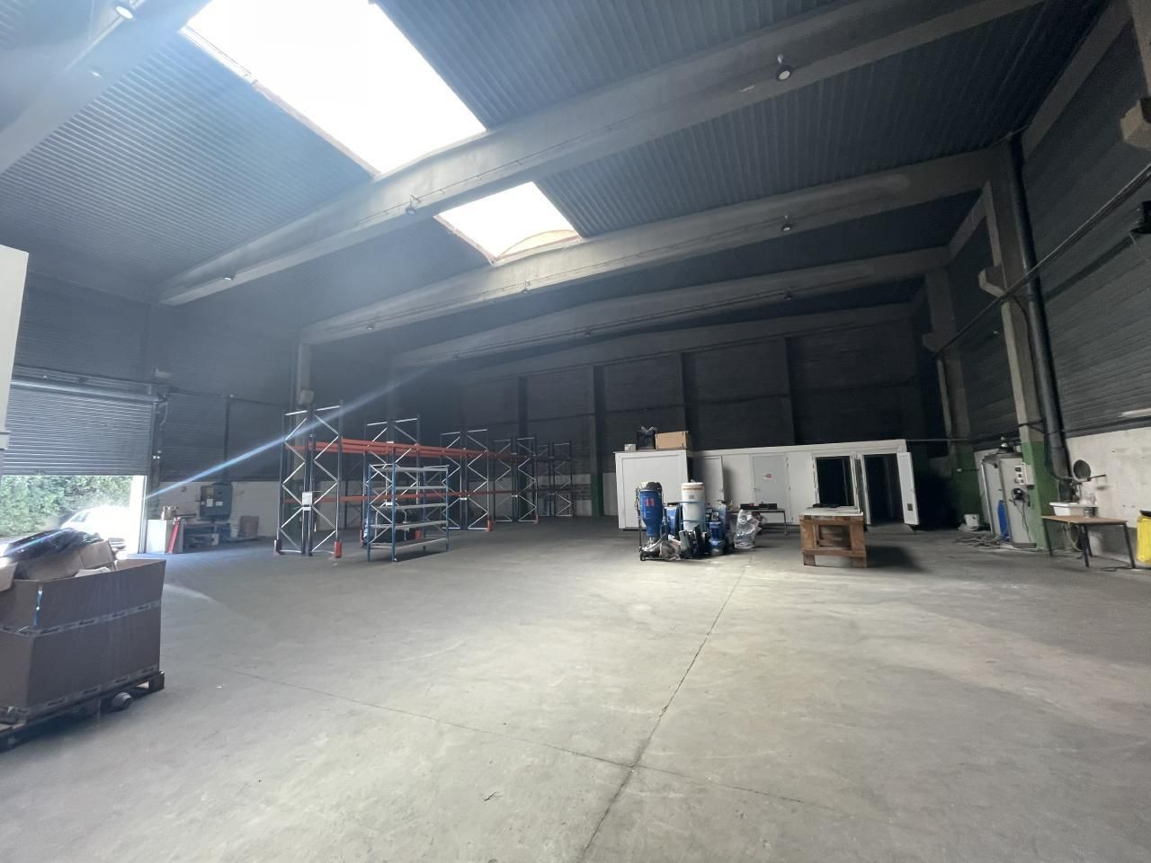 2234 m² pour ce activité en location à Chassieu