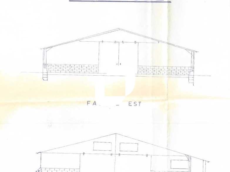 IMMPROVE vous propose proche des axes routiers, u