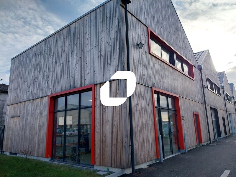 IMMPROVE vous propose au coeur d'un parc d'activi