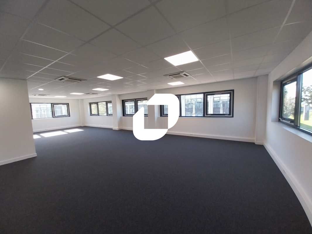 IMMPROVE vous propose un espace de bureaux de 225