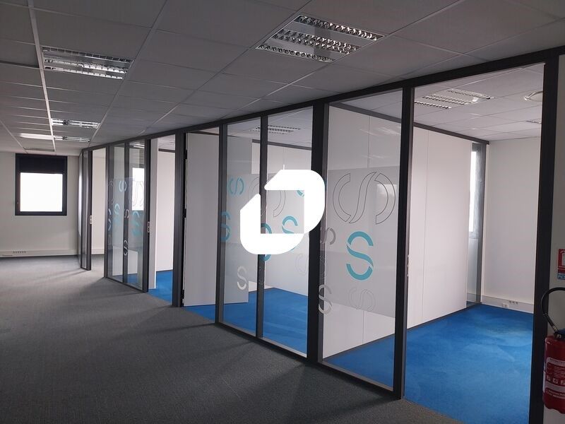 IMMPROVE immobilier entreprise vous propose à la 