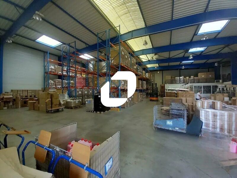 IMMPROVE vous propose à la location, au sein d'un