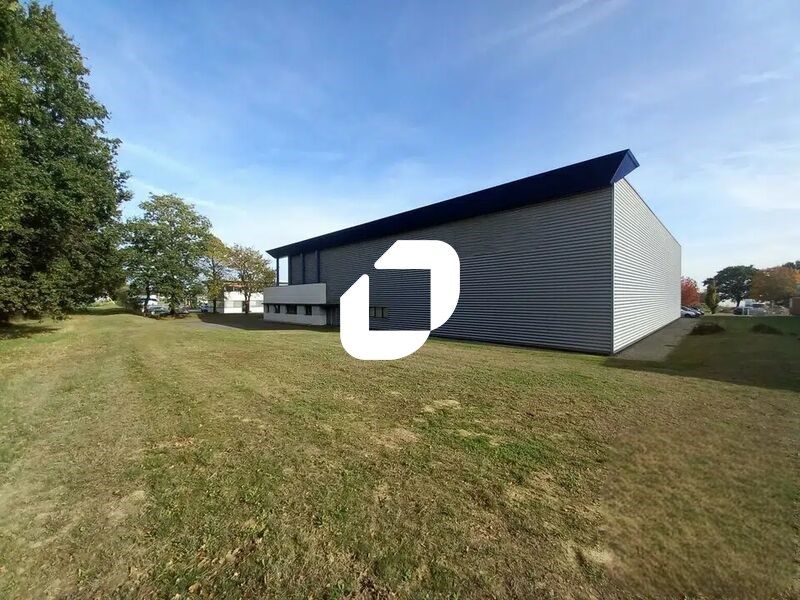 IMMPROVE vous propose à la location, au sein d'un