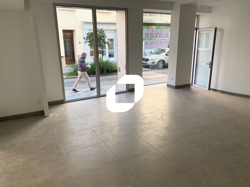 IMMPROVE vous propose à la location un local comm