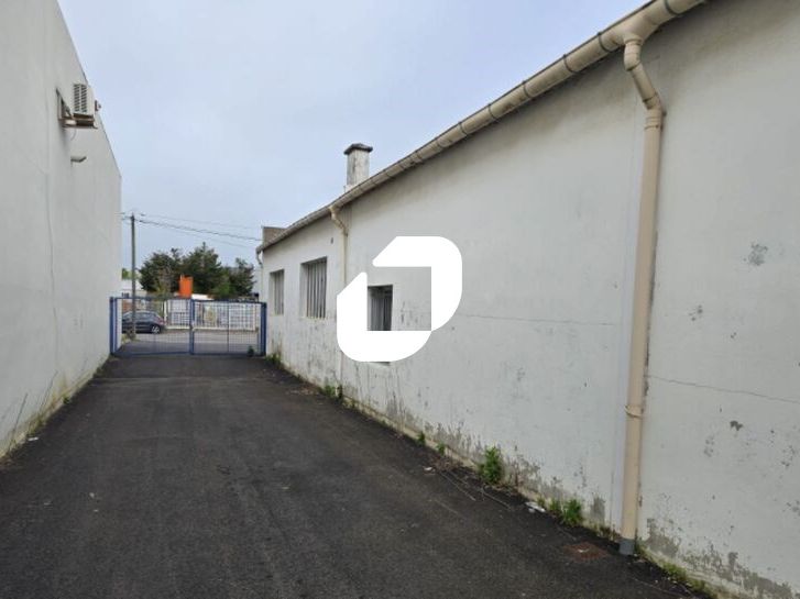 Immprove vous propose un local d'activité avec bu