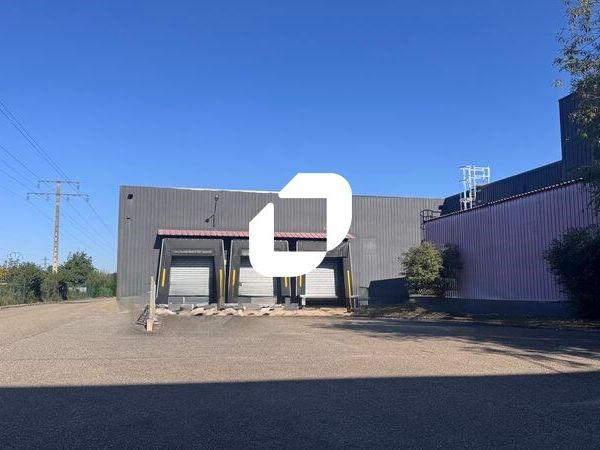 Immprove vous propose à la location dans la ZI Su