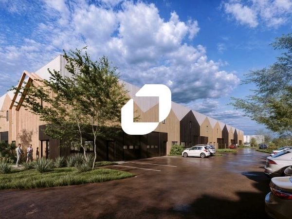 IMMPROVE propose à la vente, au sein d'un village