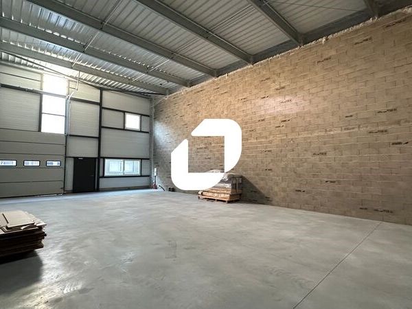 Immprove vous propose à la location un local d'ac