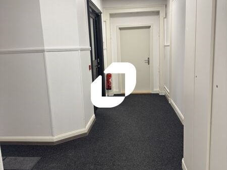 IMMPROVE vous propose à la location dans un immeu