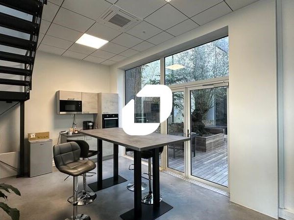 IMMPROVE vous propose à la location, dans la zone