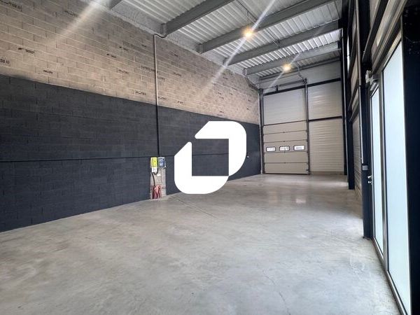 IMMPROVE  vous propose à la vente un local d'acti