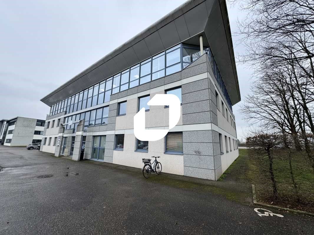 IMMPROVE vous propose à louer des bureaux de 256 