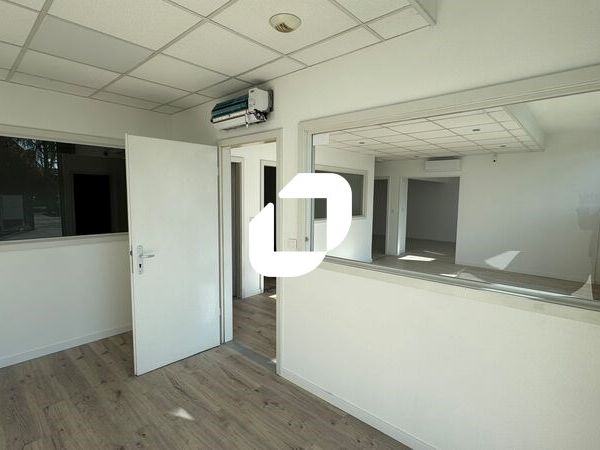 Immprove vous propose à la location, des bureaux 