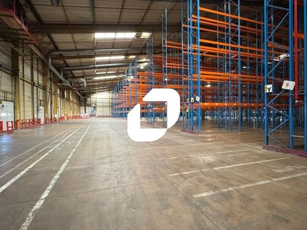 IMMPROVE vous propose à la location un entrepôt d