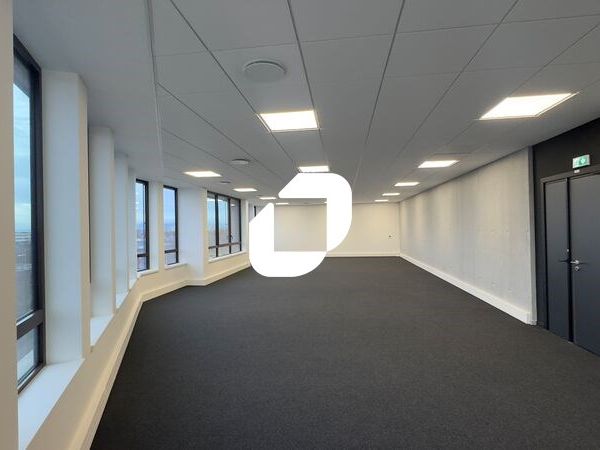 IMMPROVE vous propose à la location dans un immeu