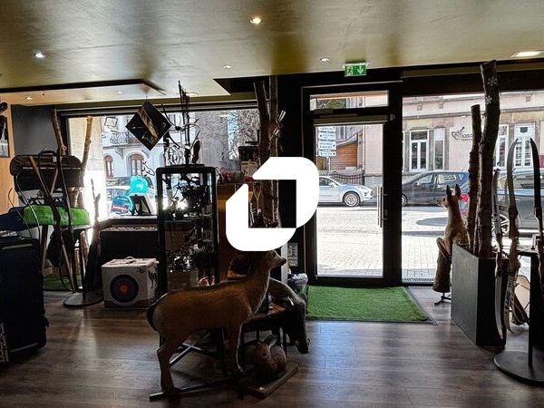 IMMPROVE vous propose à la vente ce local commerc