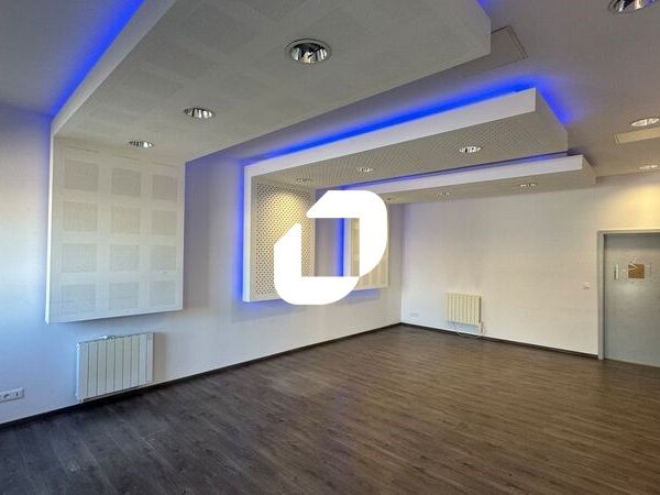 Immprove vous propose à la location, un local d'a