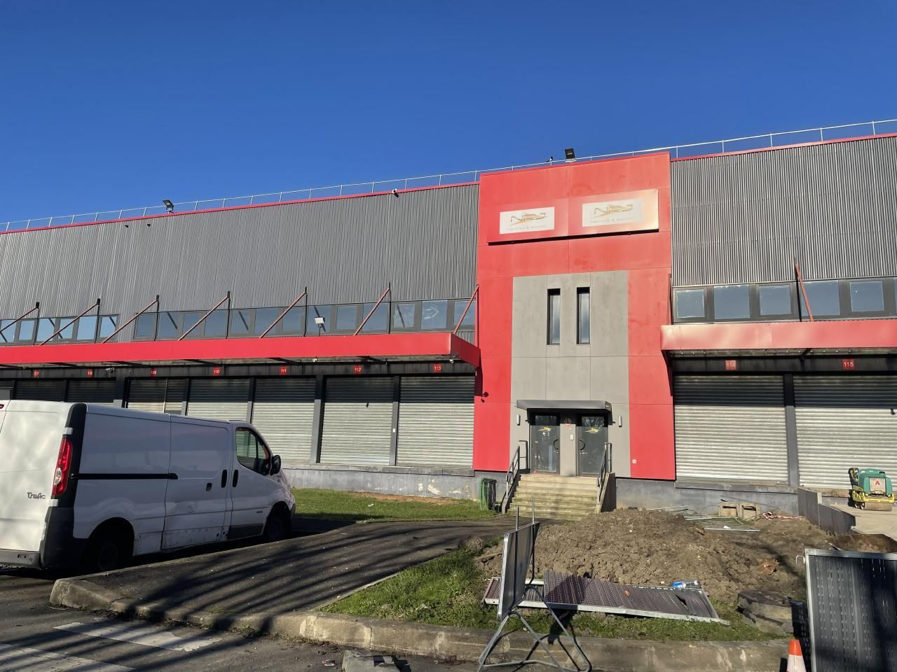 Location Entrepôts classe C 5151 m² divisibles 93150 Le blanc-mesnil