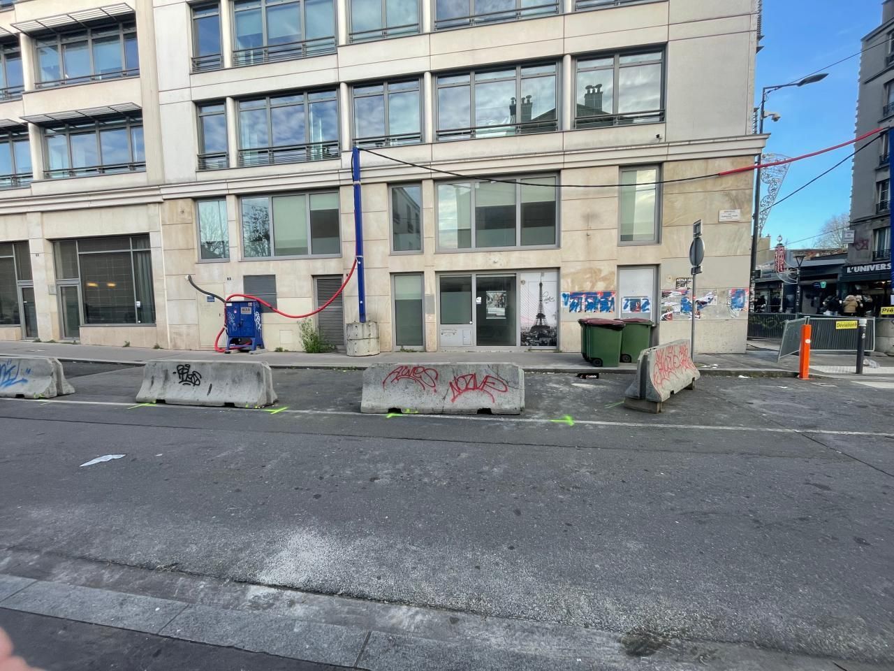 301 m² pour ce bureaux en location à Montreuil