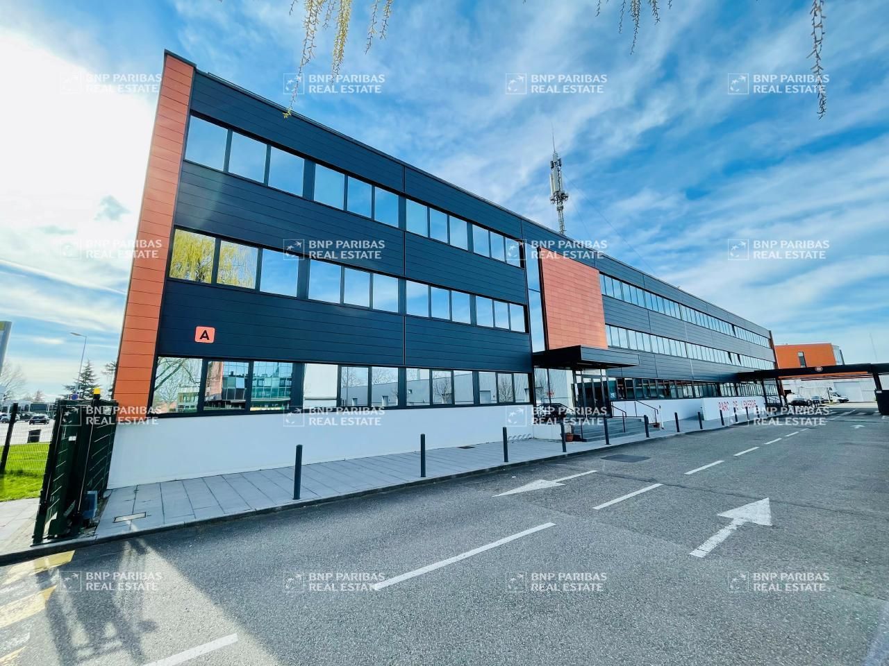 180 m² pour ce bureaux en location à Bischheim