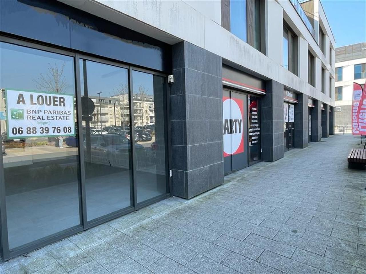 Location Local commercial 200 m² non divisibles 92290 Chatenay malabry