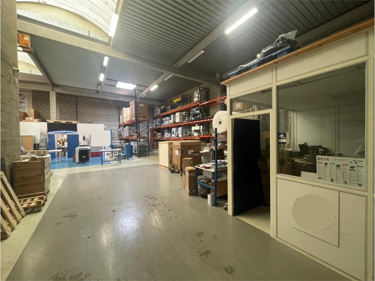 Vente Activité 628 m² non divisibles 78190 Trappes