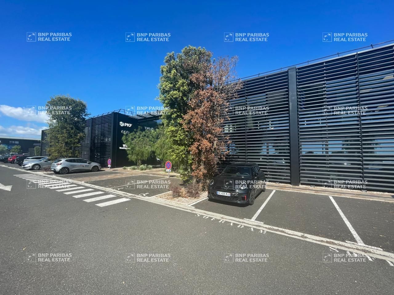 178 m² pour ce bureaux en location à Mauguio
