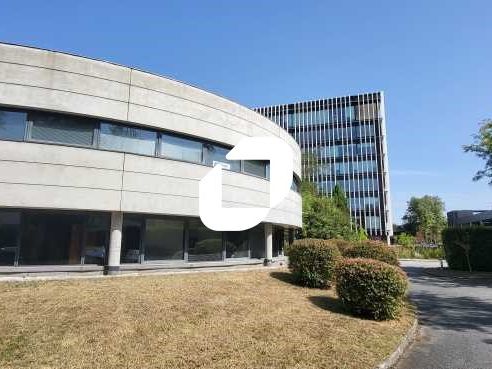 A proximité immédiate du tramway ainsi que de l'a