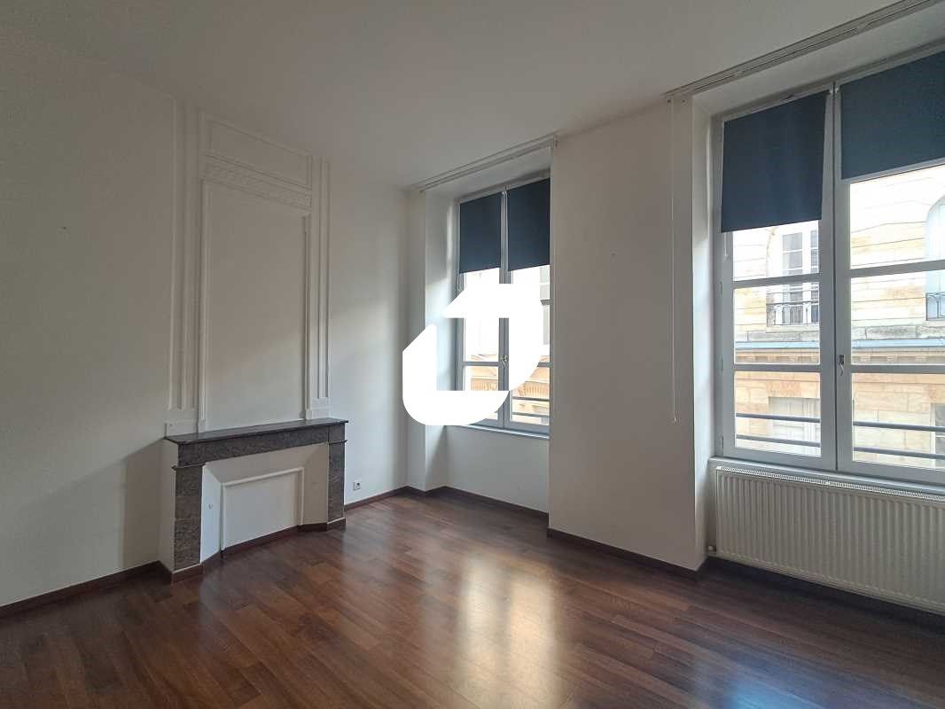 Au coeur du centre historique de Bordeaux, IMMPRO