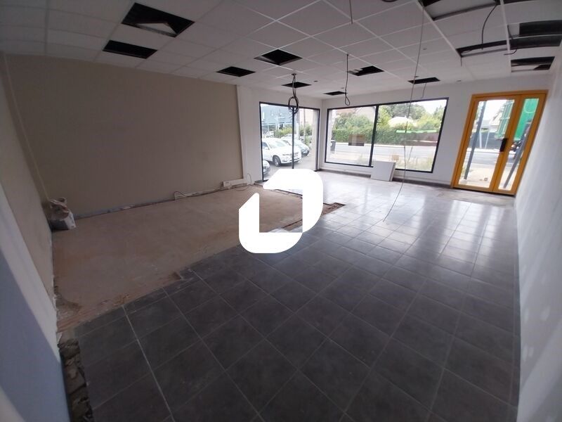 A proximité de la rocade, à Eysines, IMMPROVE, vo