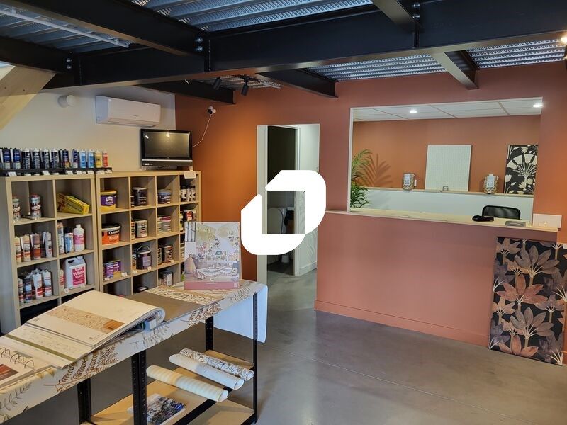 À proximité immédiate de l'autoroute A62 (Bordeau