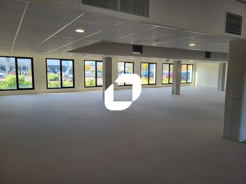 Au coeur d'un parc tertiaire particulièrement dyn