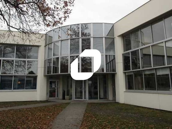 Au coeur du pôle hôtelier de l'aéroport Mérignac,