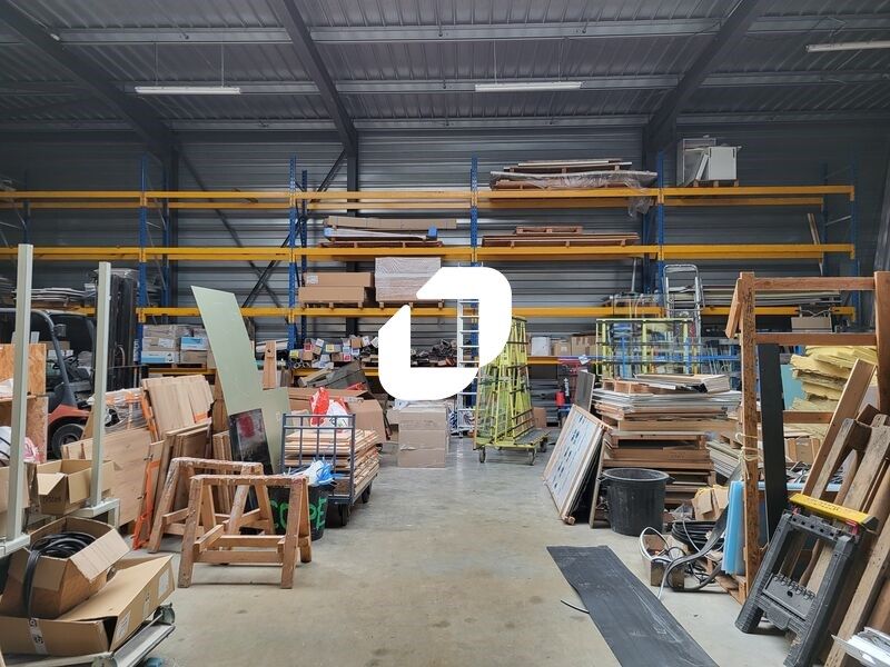 Au sein de la zone d'activité Magellan et à proxi