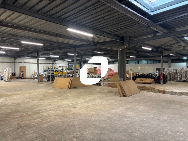 Au coeur du quartier Bordeaux Nord, à proximité i