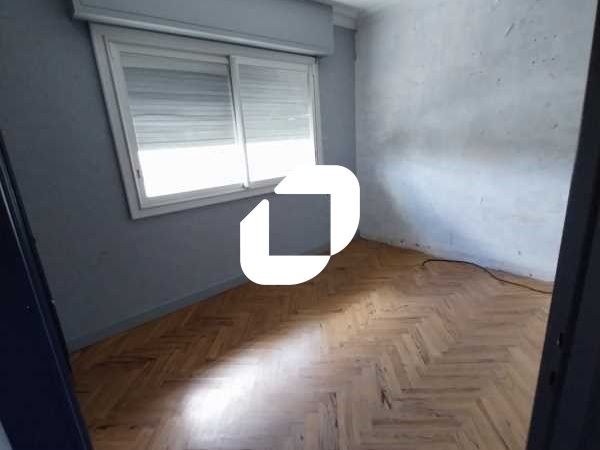 Sur un axe très passant d'Eysines, IMMPROVE vous 