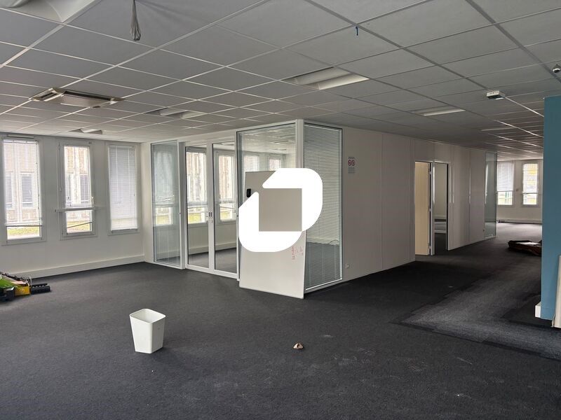 Sur la commune de Bordeaux, à proximité immédiate