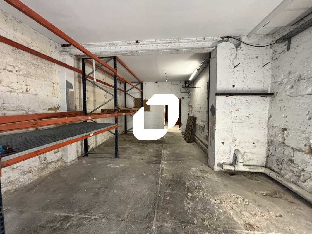 Au coeur du quartier des Chartrons, à proximité d