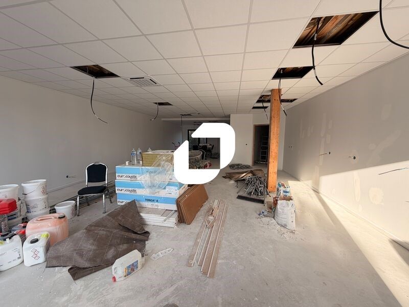 Sur un axe très passant, IMMPROVE vous propose à 