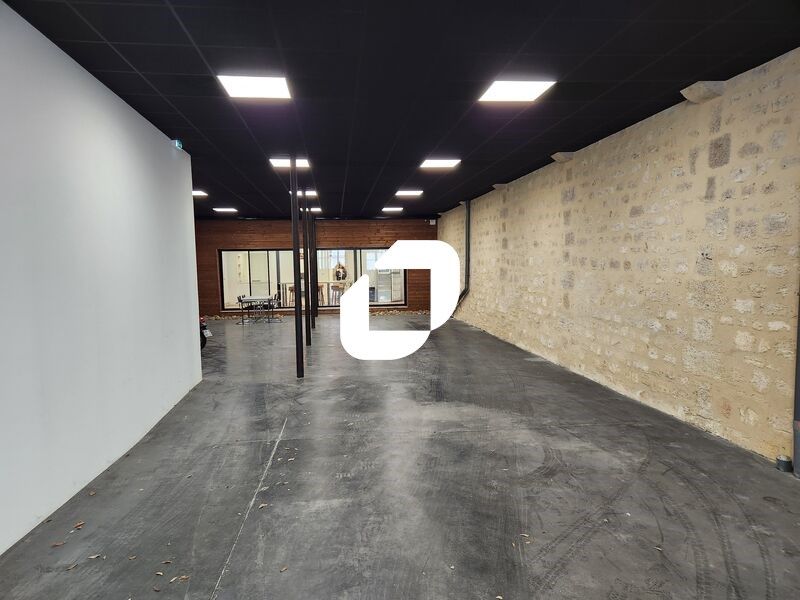 Situé quartier des Chartrons, IMMPROVE vous propo