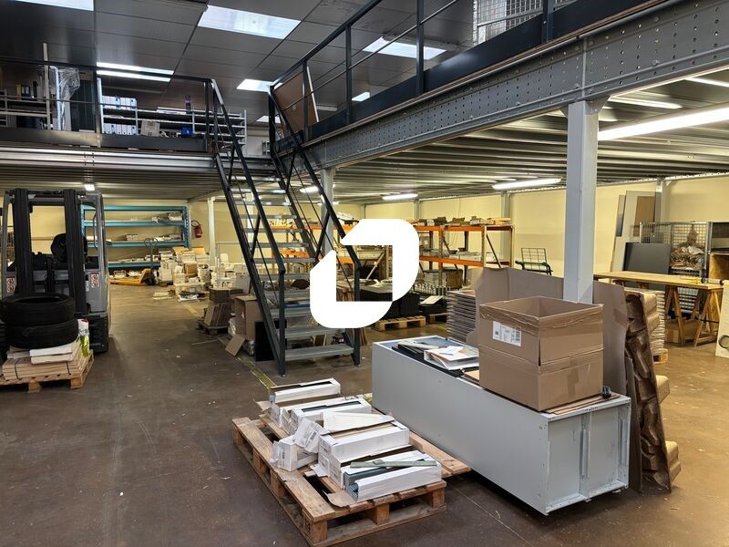 Sur la commune d'Eysines, proche rocade, IMMPROVE