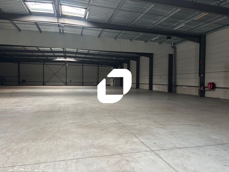 Sur la commune du Haillan, idéalement situé à pro