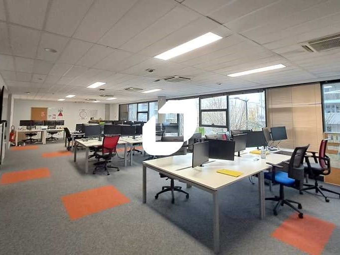 Dans le quartier dynamique de la Bastide à Bordea