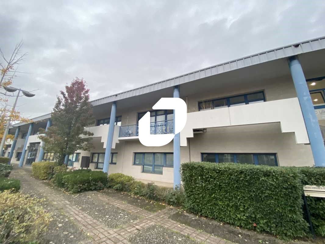 Immprove vous propose 284 m² de bureaux entièrem