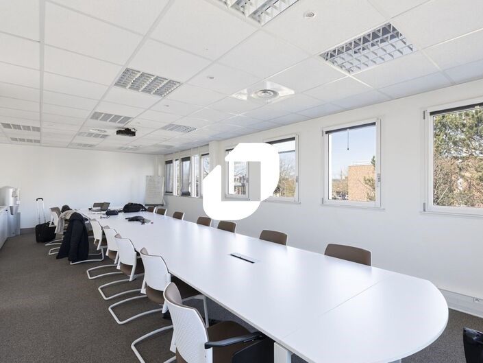 Bron, au coeur de la zone d'activité Saint Exupér