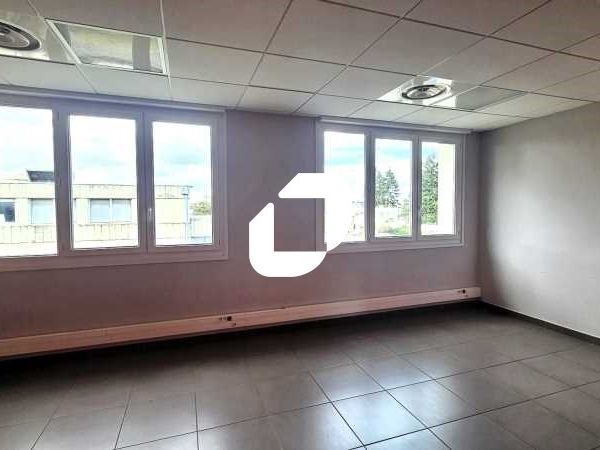 En plein centre de la Zone Périca, dans un enviro