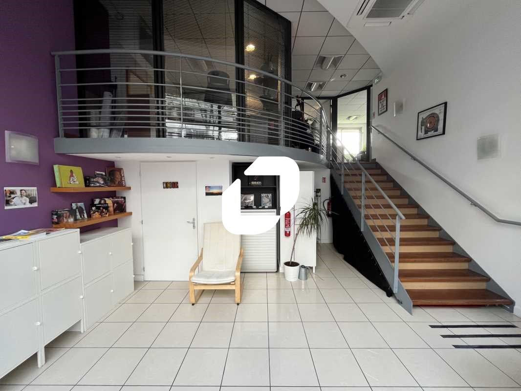 Immprove vous propose à la vente une surface de b