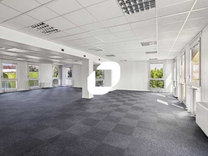 Immprove vous propose à la location 3 plateaux de